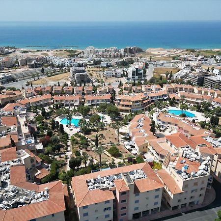Ocean Sunset Apartment Paphos Exterior photo